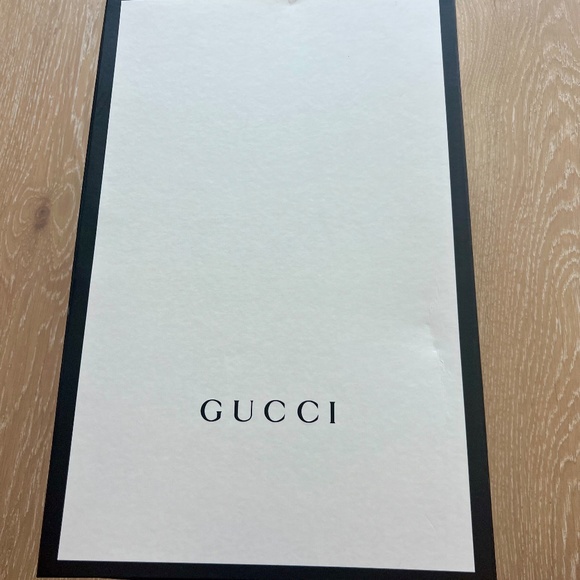 Gucci Marmont Red Authentic Crossbody Shoulder Bag with Heart on Back NWOT - Picture 14 of 16